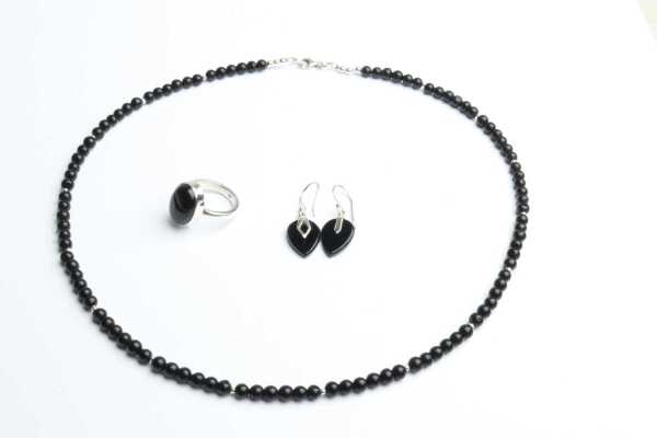 JEWELLERY SUITE