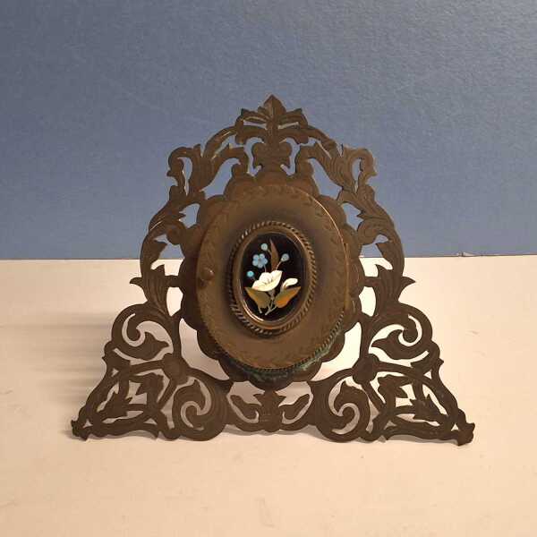 19TH CENTURY PHOTOGRAPH FRAME