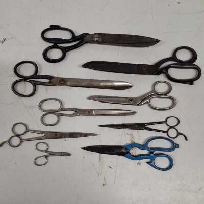 SCISSORS