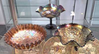 CARNIVAL GLASS