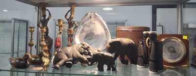 DECORATIVE HOMEWARES