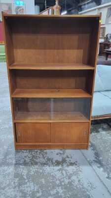 WALL UNIT