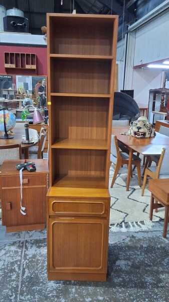 WALL UNIT