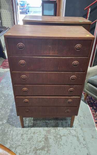 CHEST OF DRAWERS