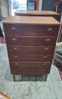 CHEST OF DRAWERS