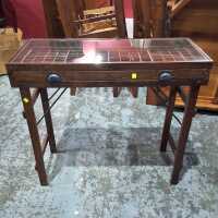 CONSOLE TABLE