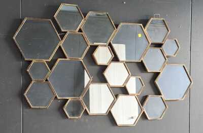 WALL MIRROR