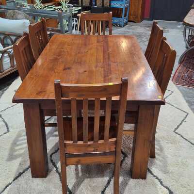 DINING SUITE