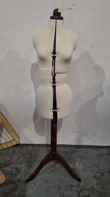DRESSMAKERS FORM