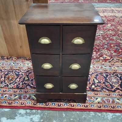 SIDE DRAWERS