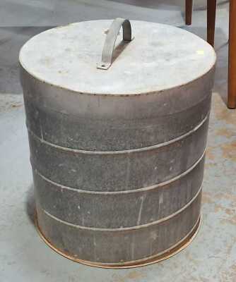 GRAIN BIN
