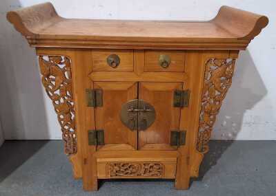 CHINOISERIE CONSOLE