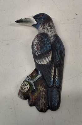 MAGPIE WALL DECOR
