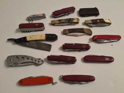 POCKET KNIVES