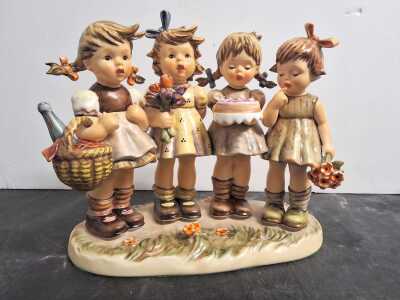 HŬMMEL FIGURINE
