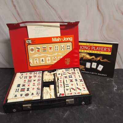 MAHJONG SET