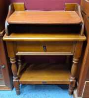 SIDE TABLE