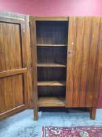 LINEN CUPBOARD - 2