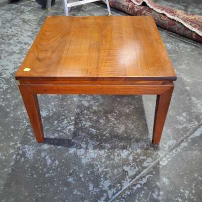 LAMP TABLE