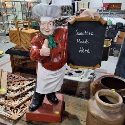 SHOP DISPLAY