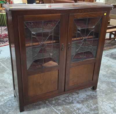 DISPLAY CABINET