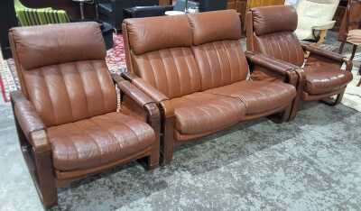 LOUNGE SUITE