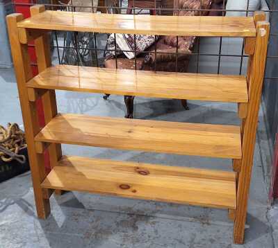 SHELVING UNIT