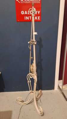 STANDARD LAMP