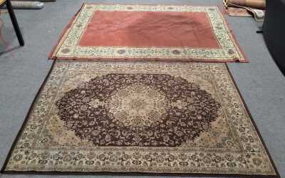 RUGS