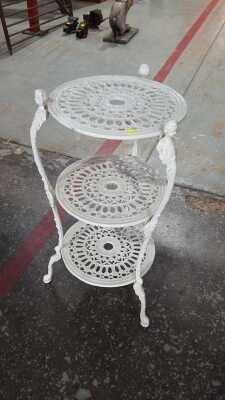 PLANTER STAND