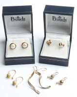 GOLD EARRINGS