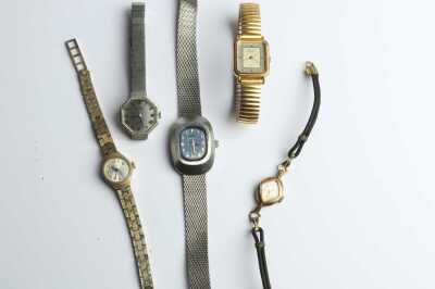 WRISTWATCHES