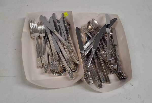 CUTLERY SETS