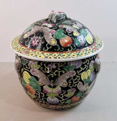 CHINESE JAR