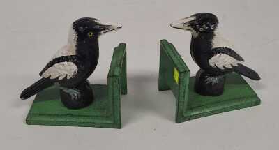 BOOKENDS