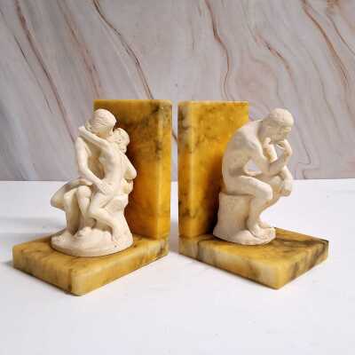BOOKENDS