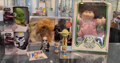 TOYS