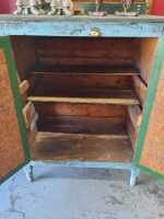 CUPBOARD - 3
