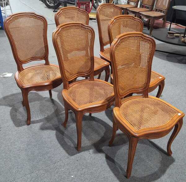 DINING CHAIRS