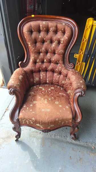 GRANDFATHER CHAIR