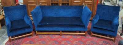 LOUNGE SUITE