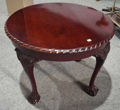 OCCASIONAL TABLE