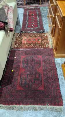 RUGS