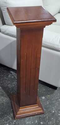 PEDESTAL