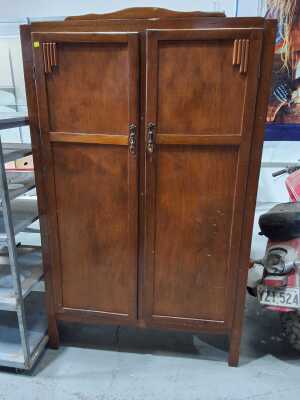 WARDROBE