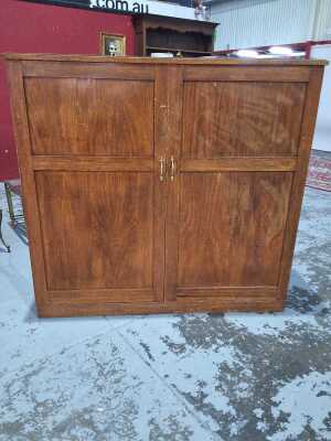 FILE CABINET