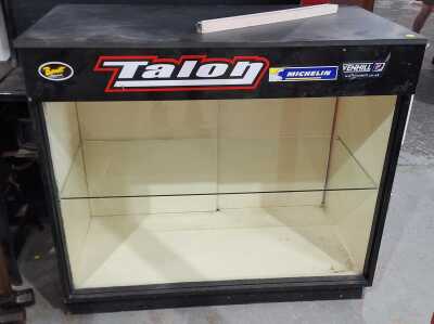 SHOP DISPLAY CABINET
