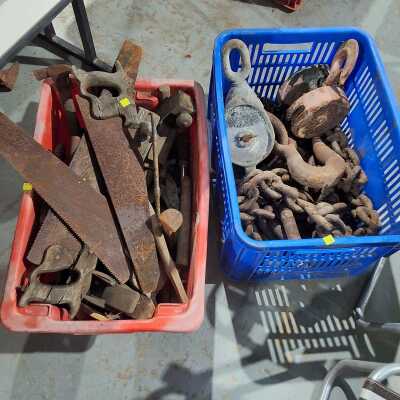 HAND TOOLS AND CHAIN