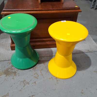 STOOLS