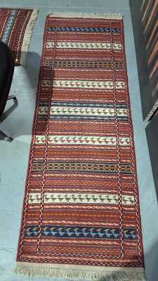 KILIM RUG